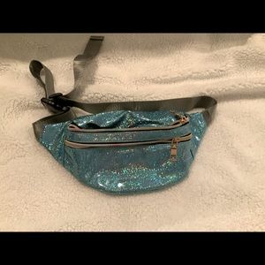 I’m selling a Fanny back.